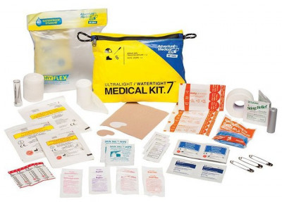 Adventure Medical Ultralight & Watertight Kit